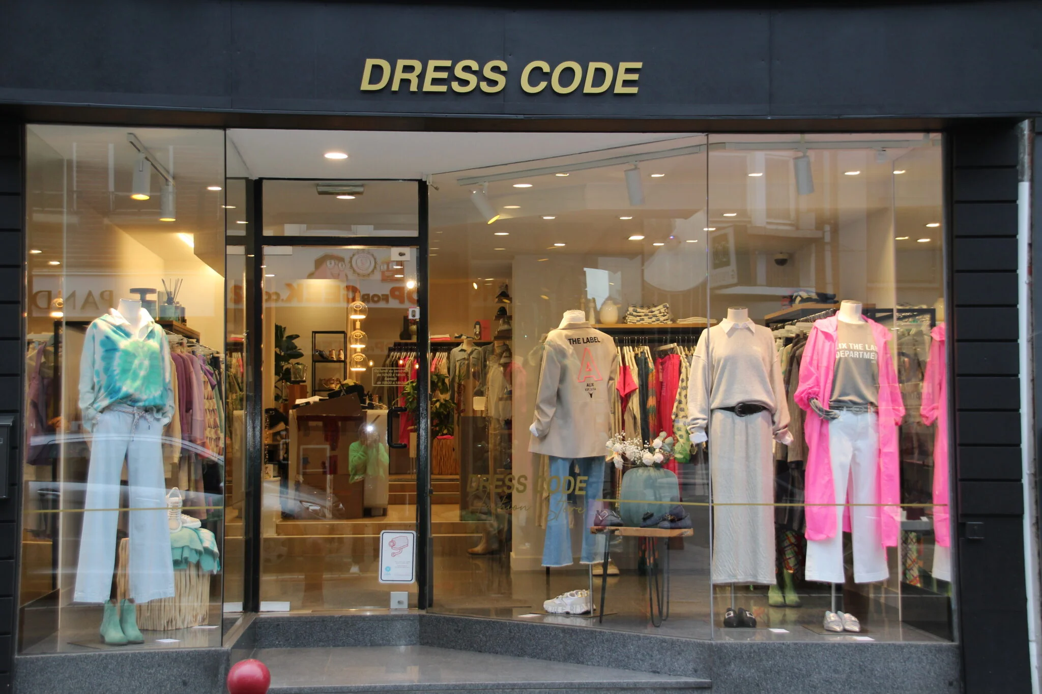 Boutique vêtements dame Wavre Dress Code